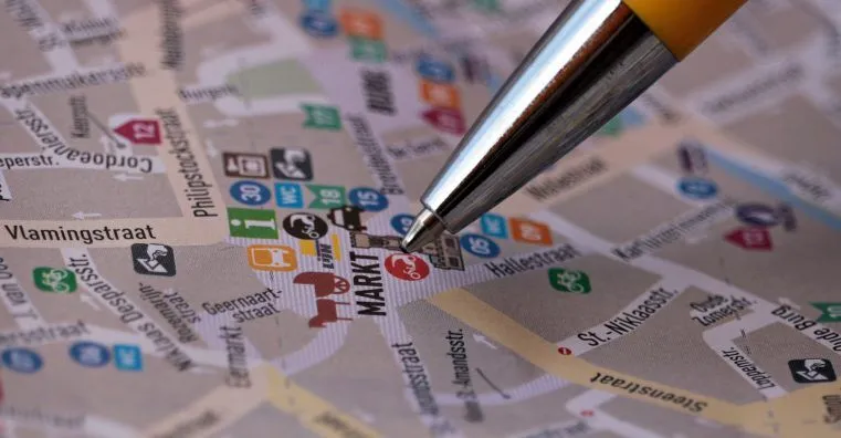 Cómo entrar en el Google 3 Pack 2 street map 2679271 1920 761x396 1